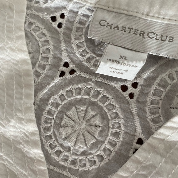 Embroidered top - Picture 7 of 10